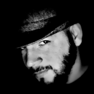 image Mateo Relief vs MISTER X5