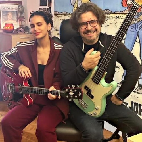 Travail en famille, avec ma Lily-Angelina